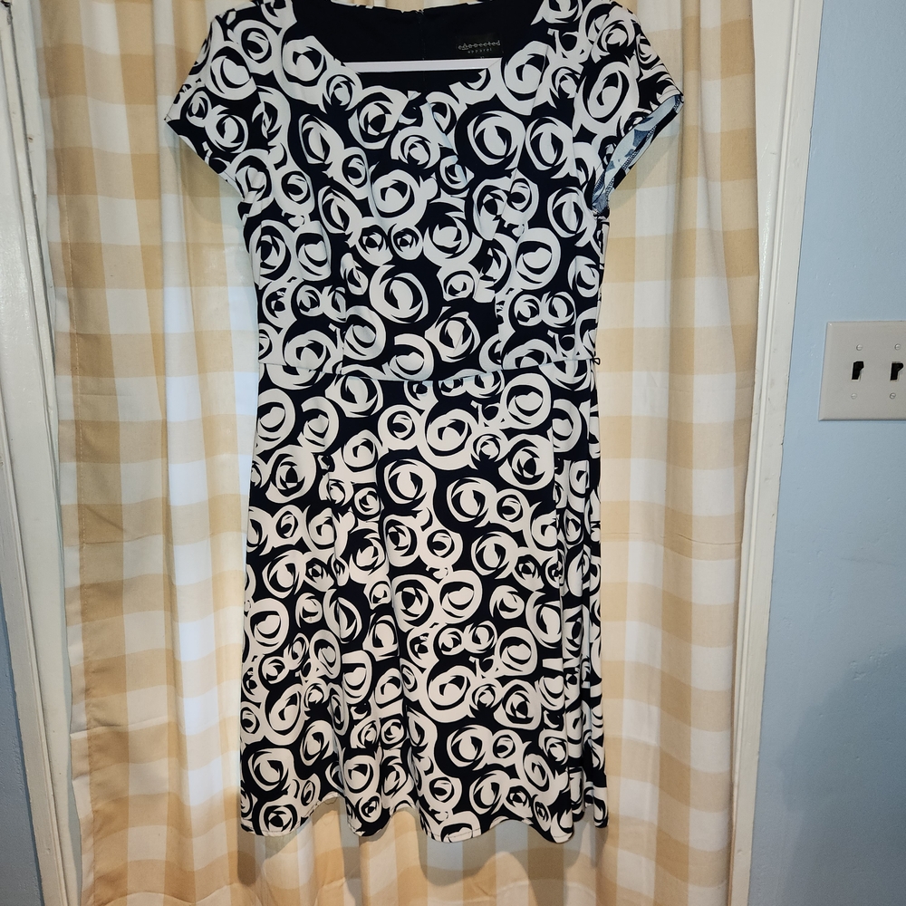 Connected Apparel navy and White Swirl Midi Dress